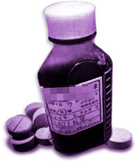 En flaska med kodeintabletter – alla opiater lindrar smärta temporärt men är mycket beroende­framkallande.